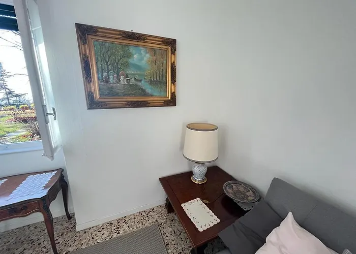 勒维奥莉特度假公寓